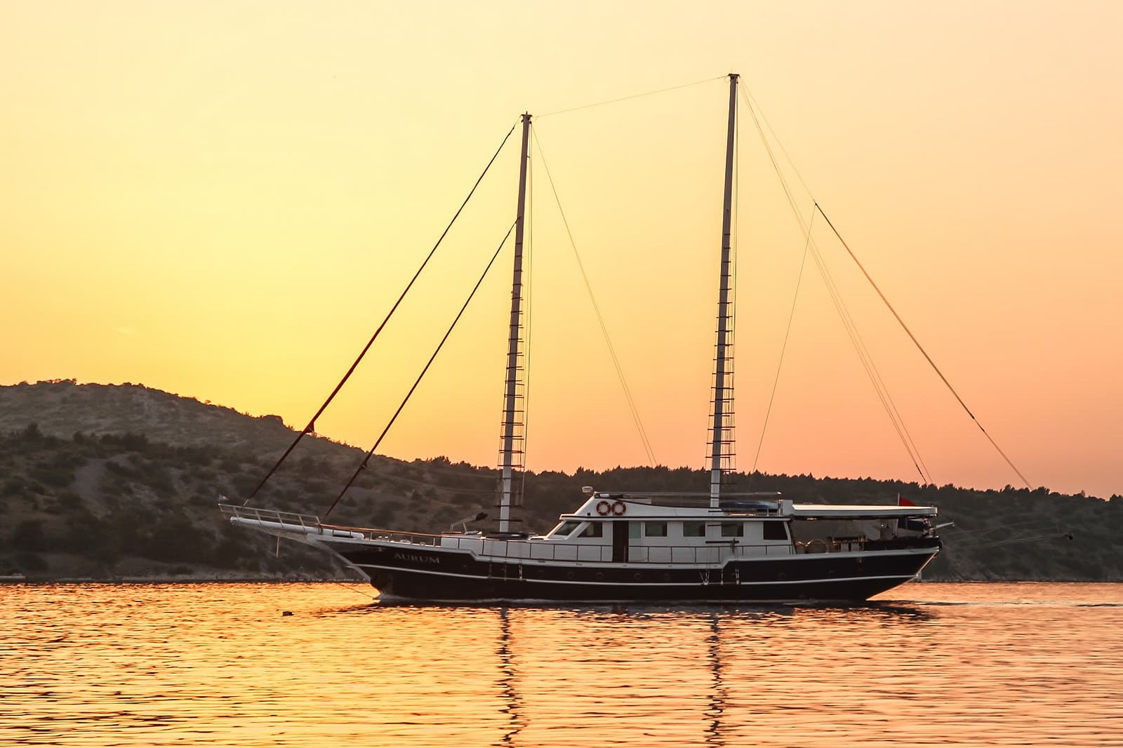 AURUM: Luxury Gulet Charter in Croatia | All-Inclusive Mediterranean Adventure