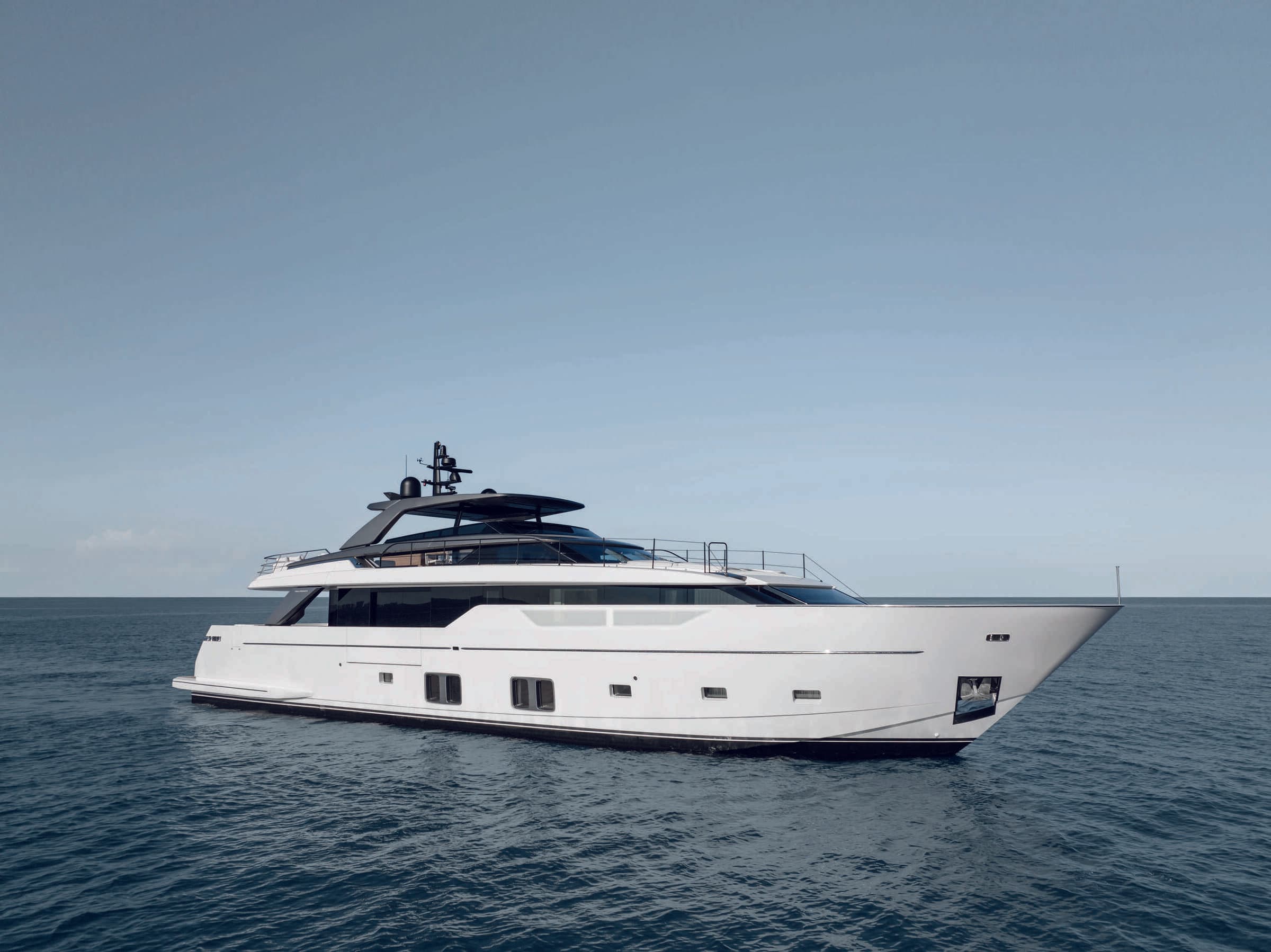  Sanlorenzo SL106A 'MARY'
