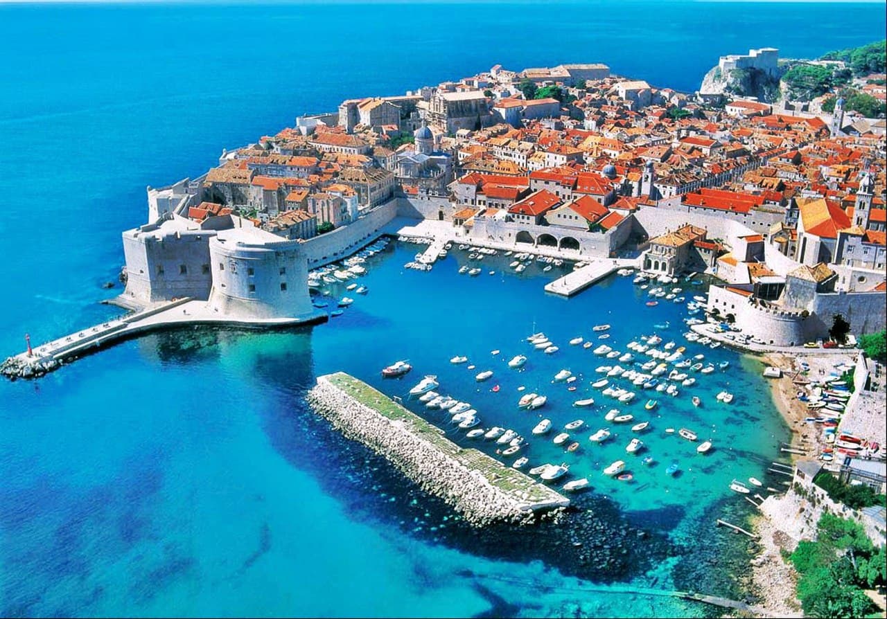 Yacht Charters in Croatia's Adriatic Splendor