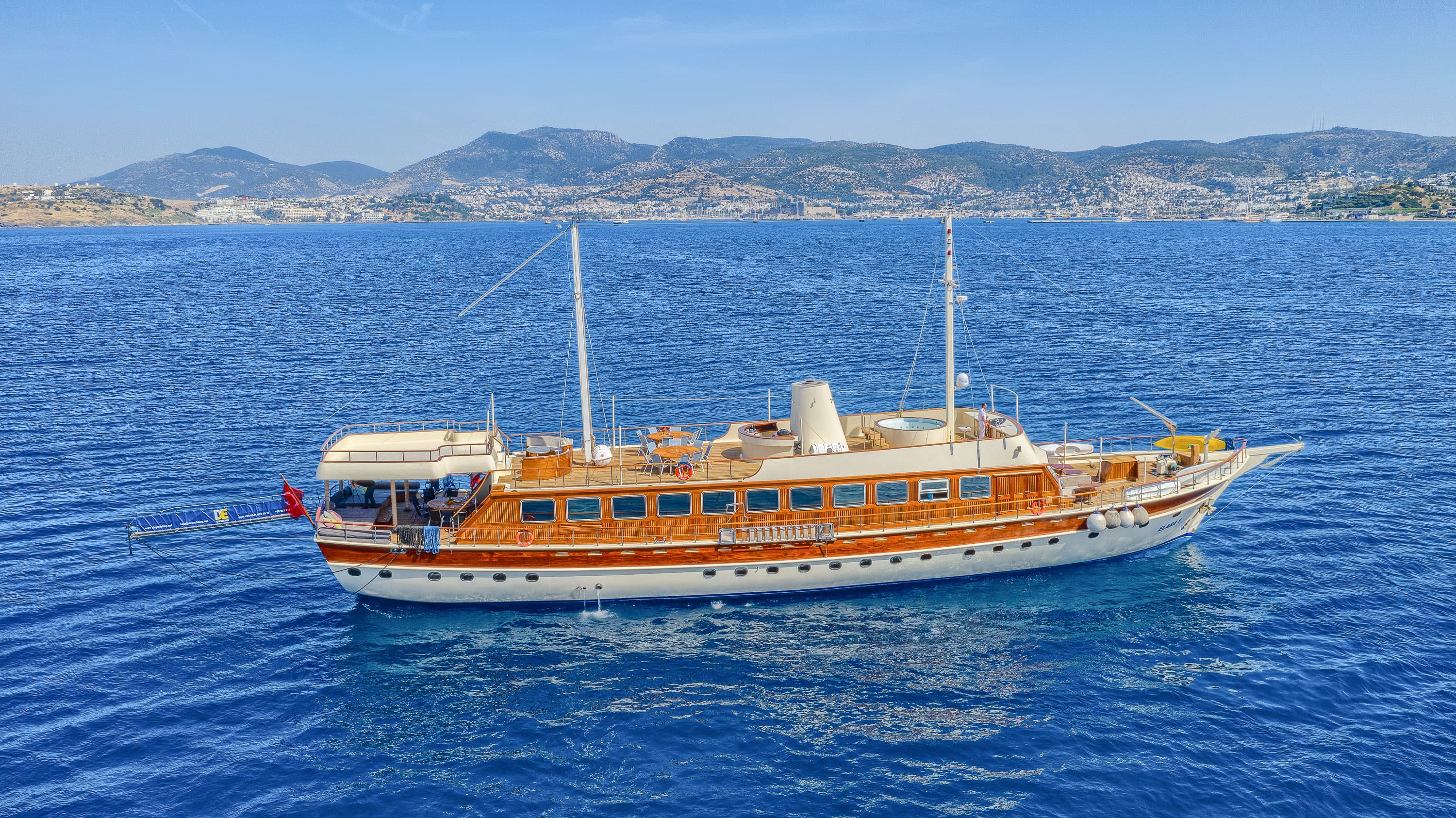 Experience the Magnificent Elara 1 in Turkish Riviera