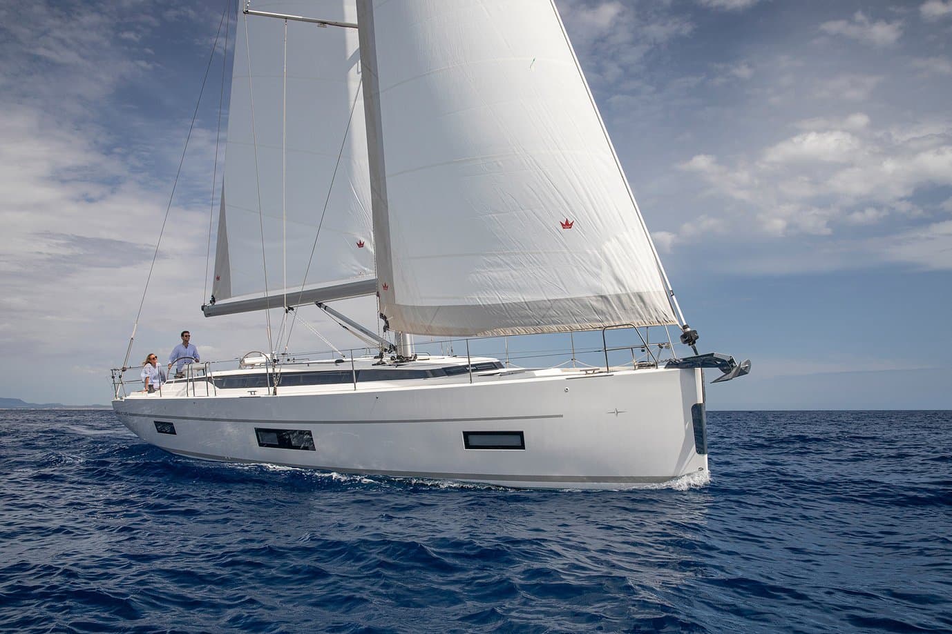 Discover the Bavaria C45 Style Yacht