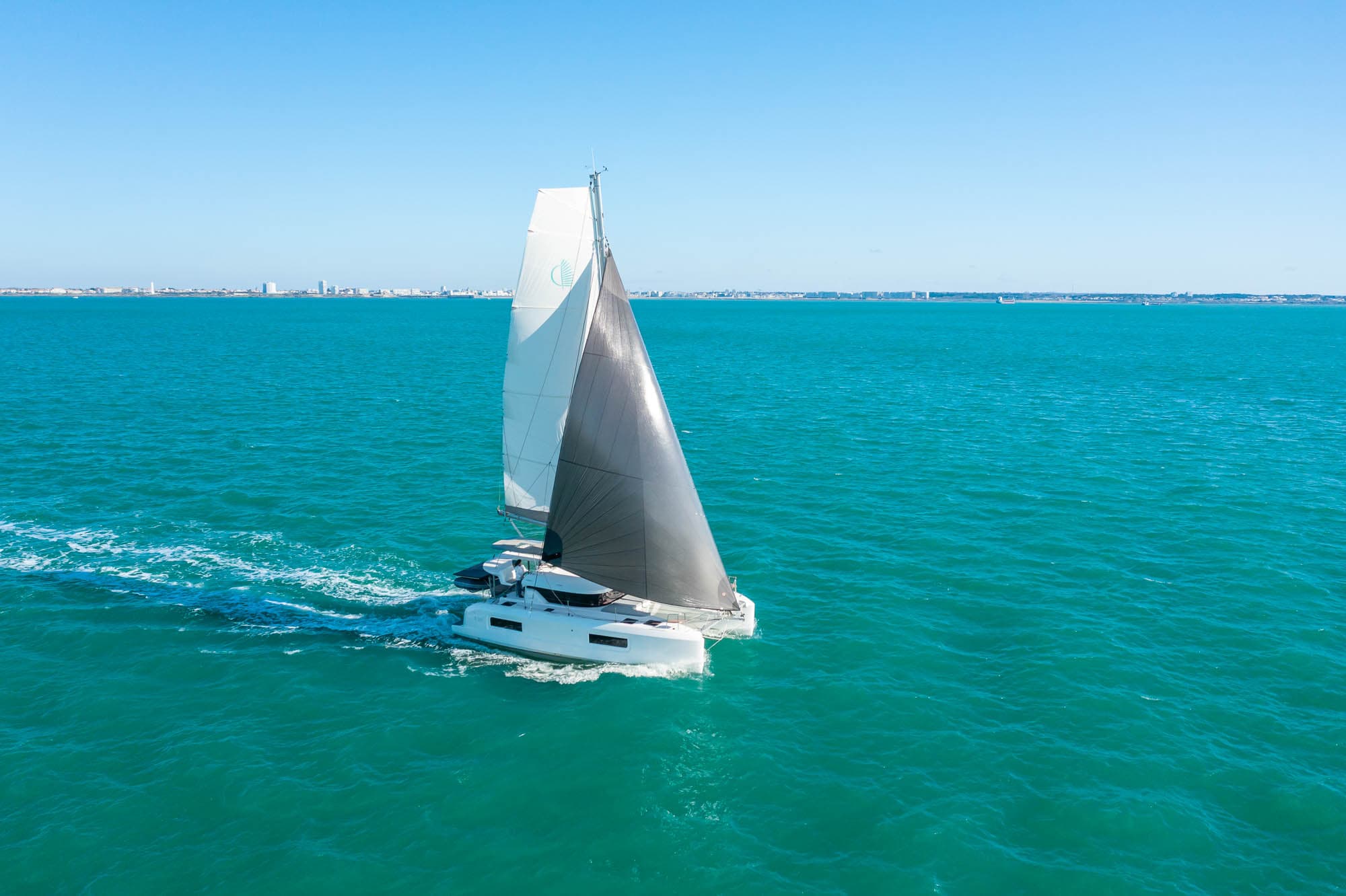Experience Splendid Comfort and Sailing with Lagoon 38