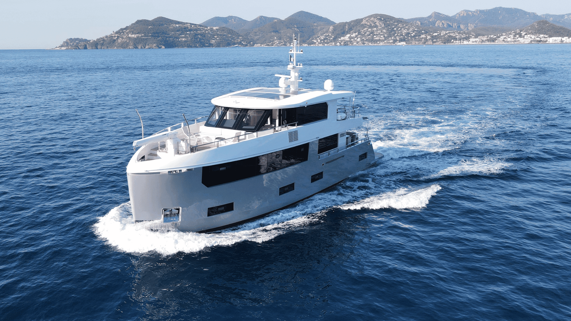 Adventure with the Meticulous 26m Explorer UKIEL