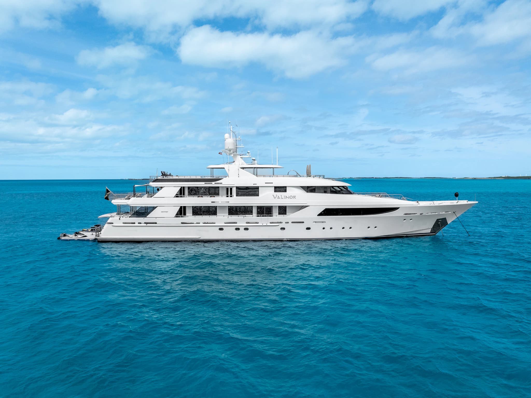Experience Aboard VALINOR This December