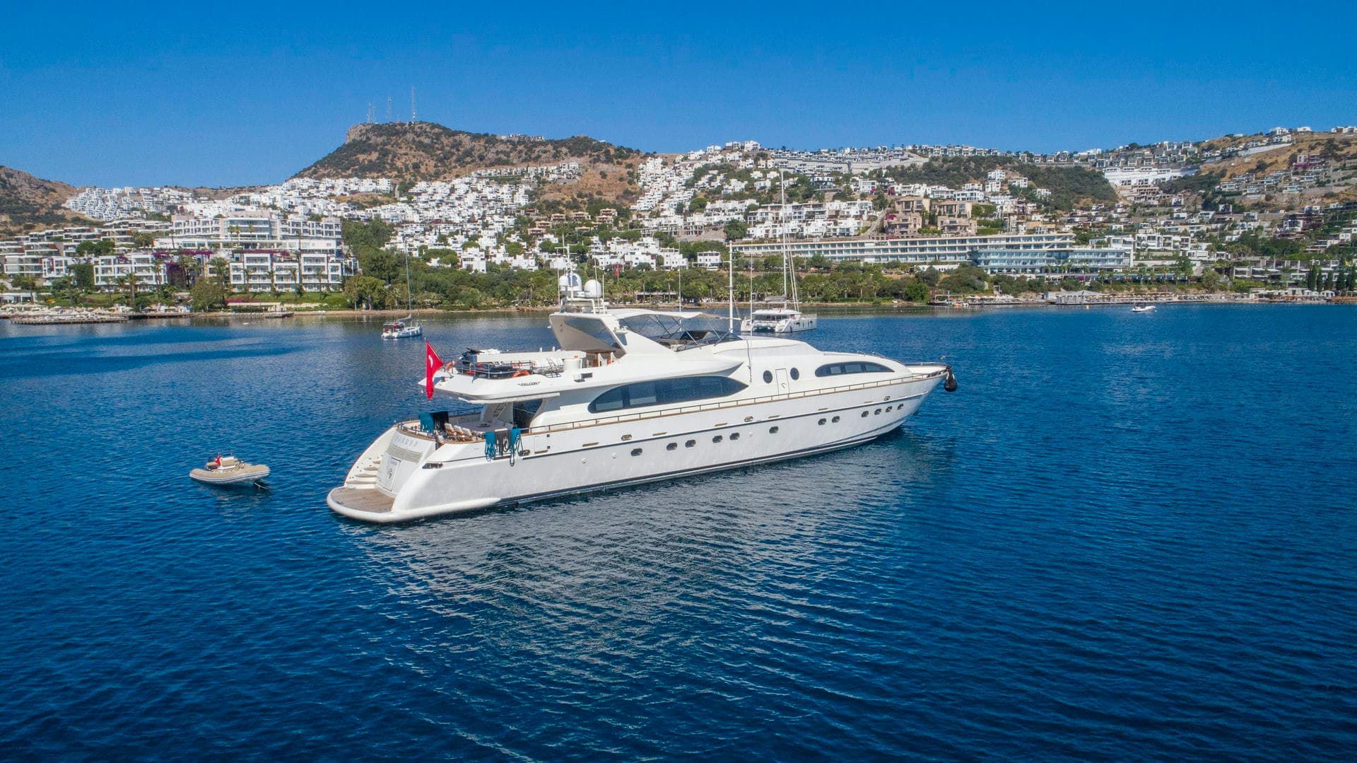 Charter the Sanref Falcon 115 in Türkiye, Bodrum