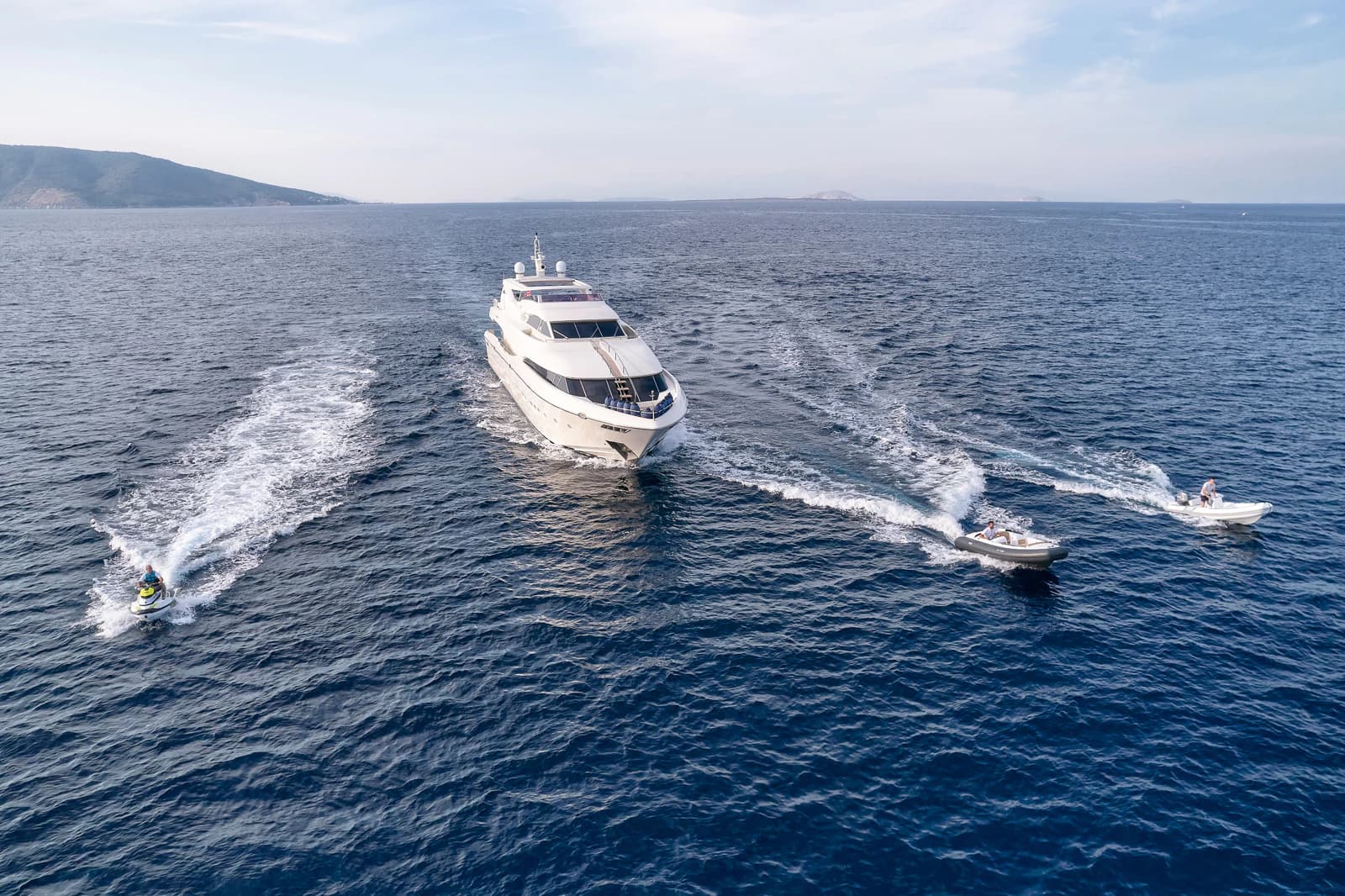 Experience the Vibrant Beauty of M/Y Rini 