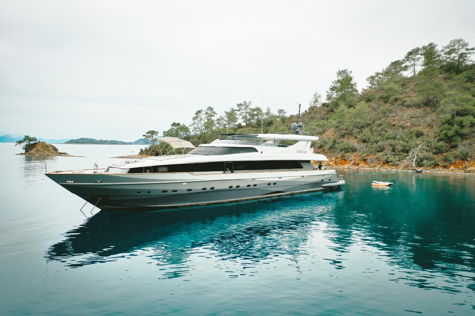 Indulge in a Unique Mediterranean Experience on Crocus
