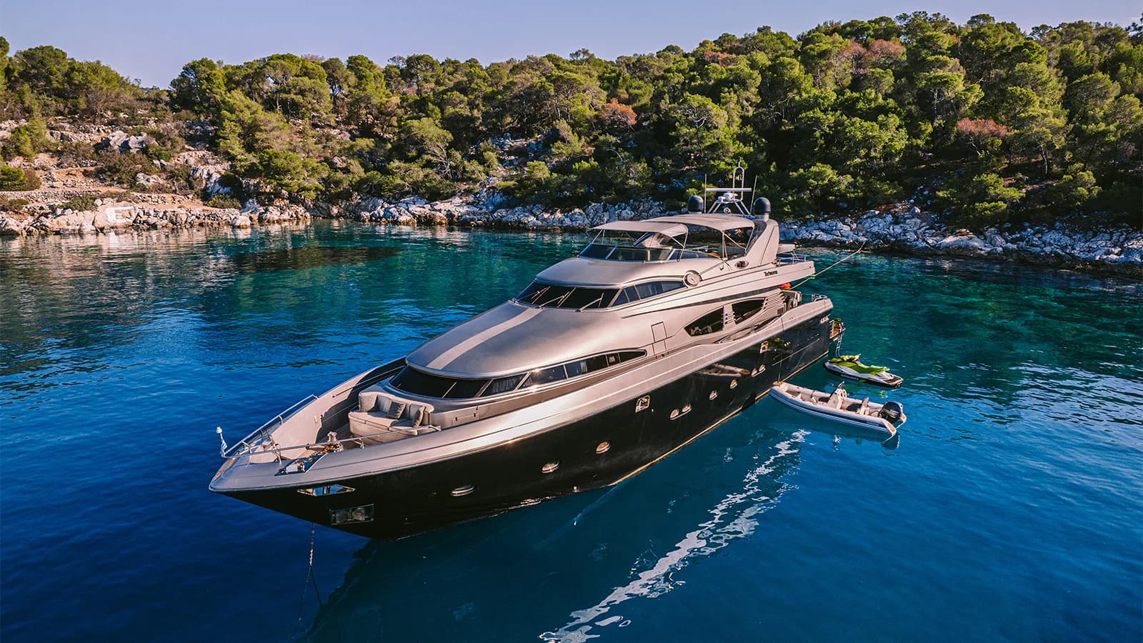 Exploring Greece Aboard the Enhanced M/Y Elvi 
