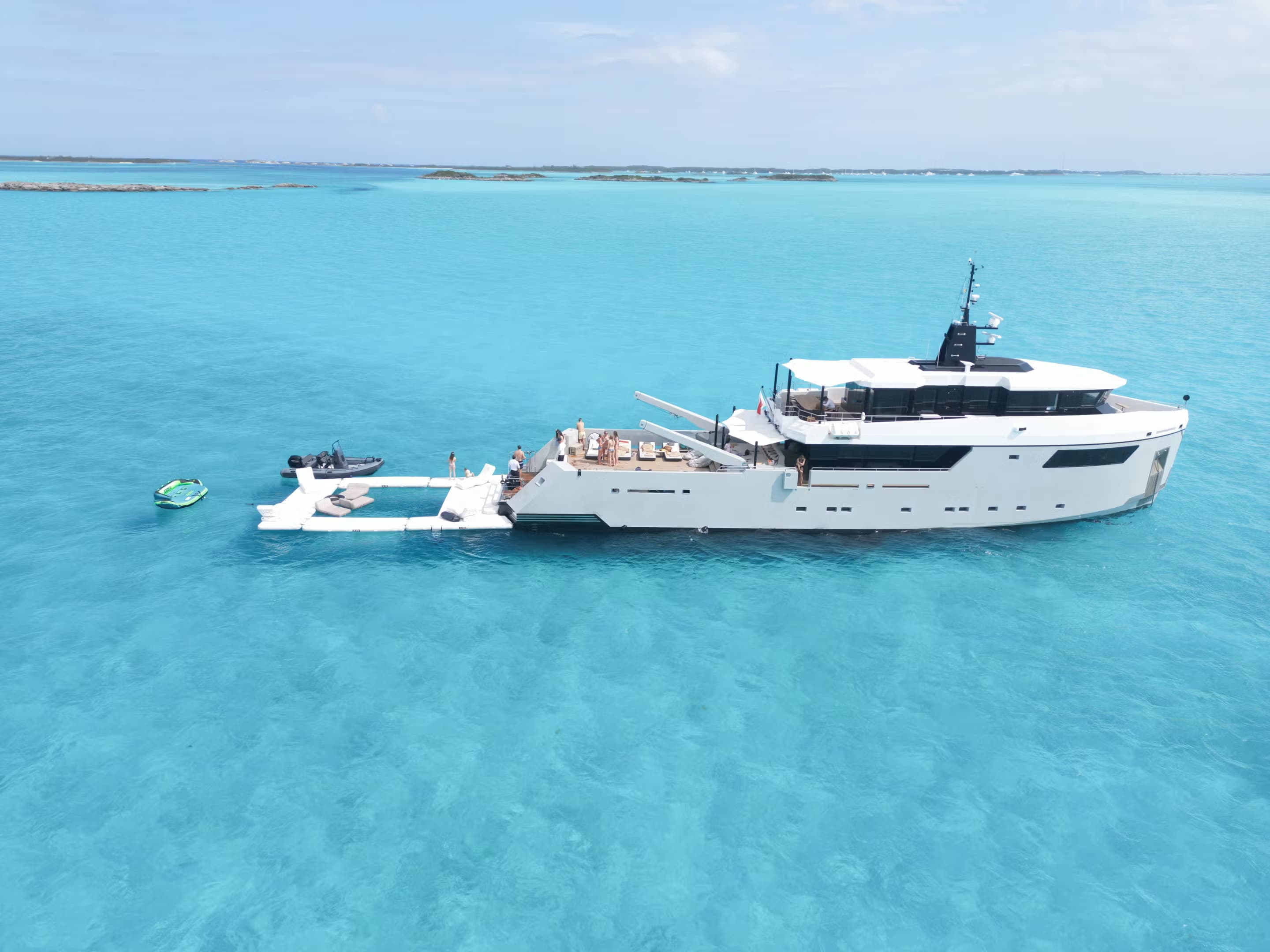 The Explorer Yacht FOX
