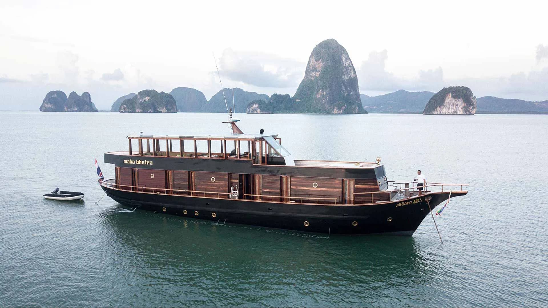 Celebrate Songkran in Style: Luxury Yachting
