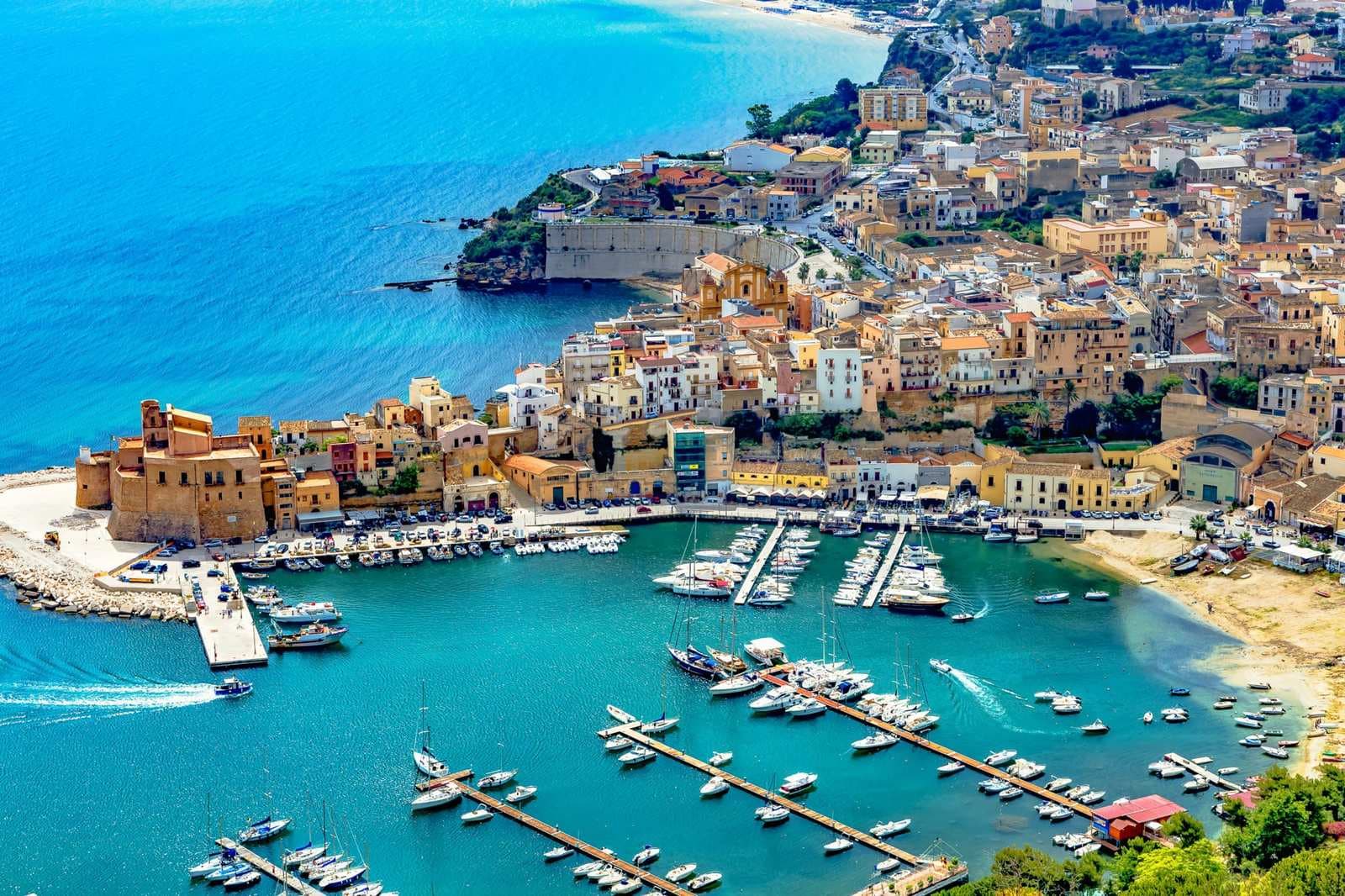 Palermo marina — Italy yacht charter departure port