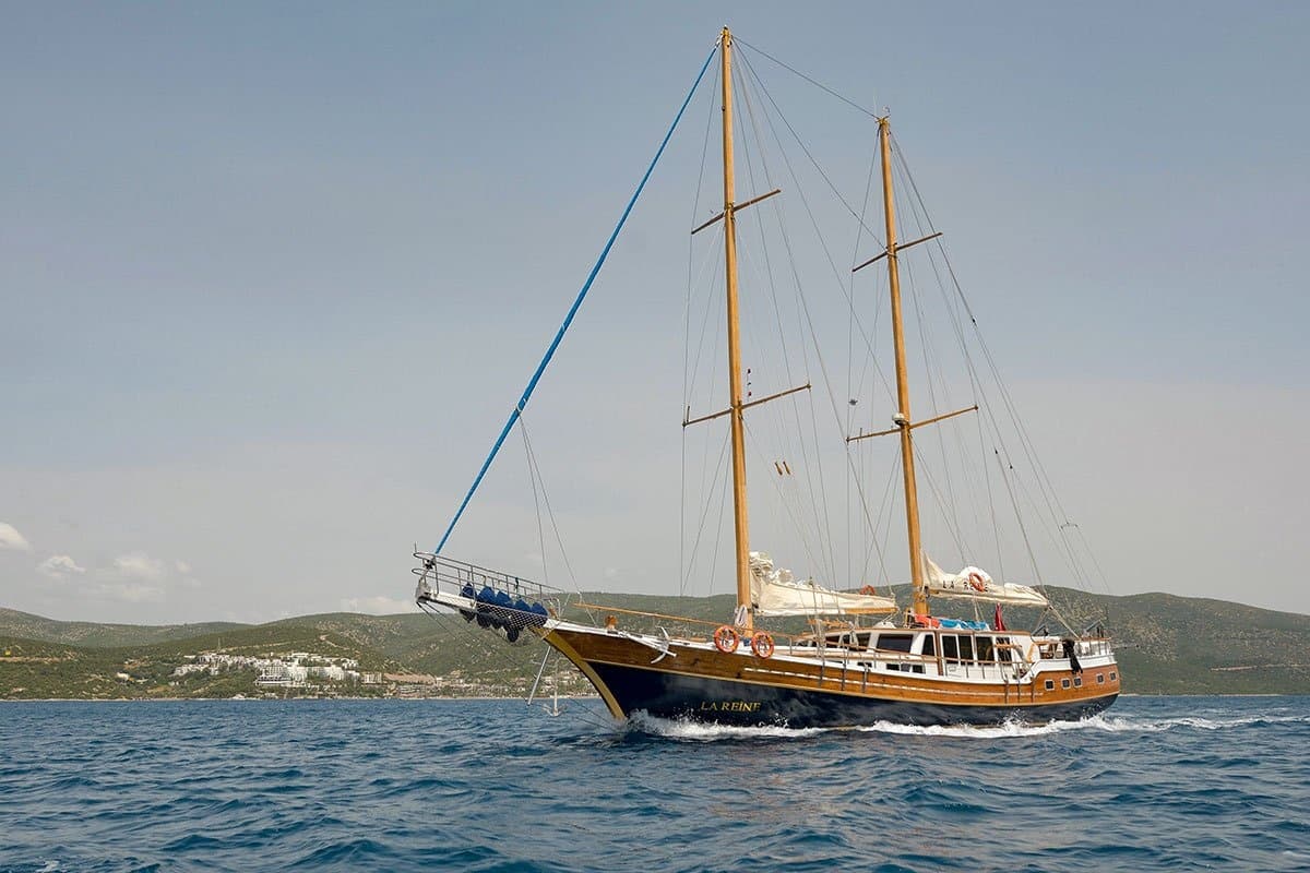 La Reine exterior