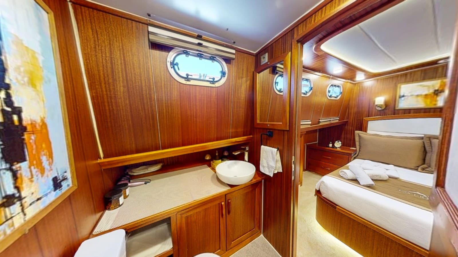 La Liberta cabin