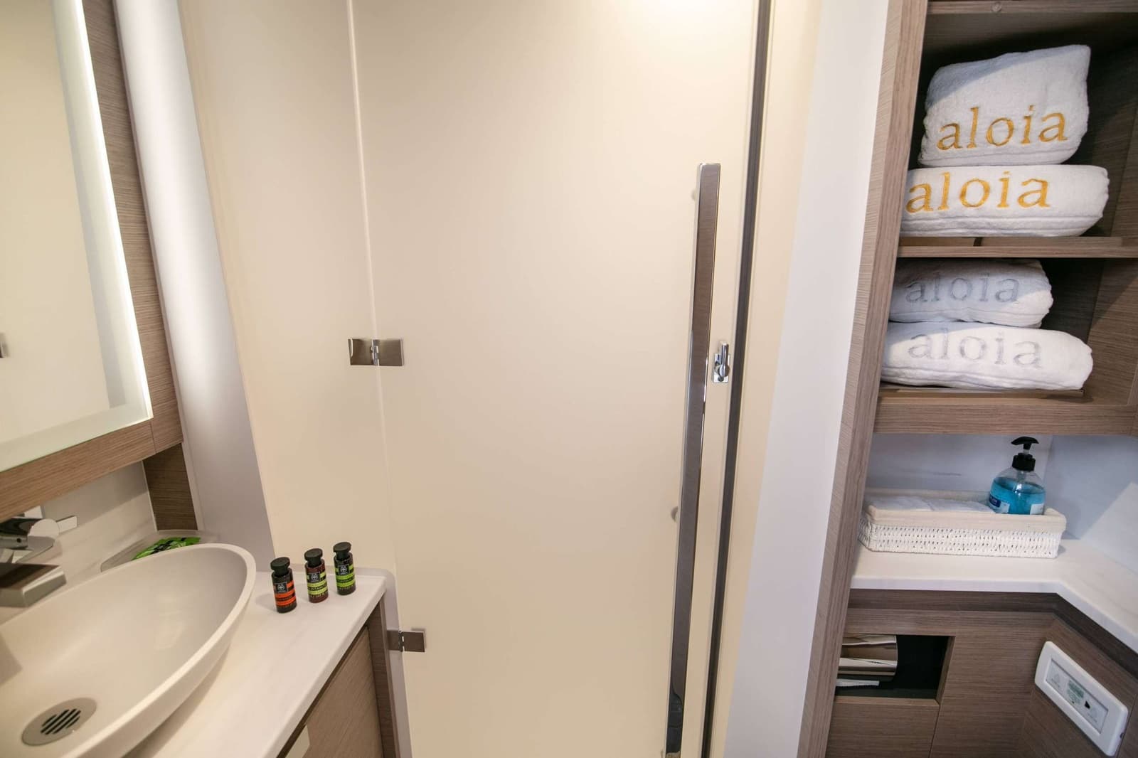 Aloia interior