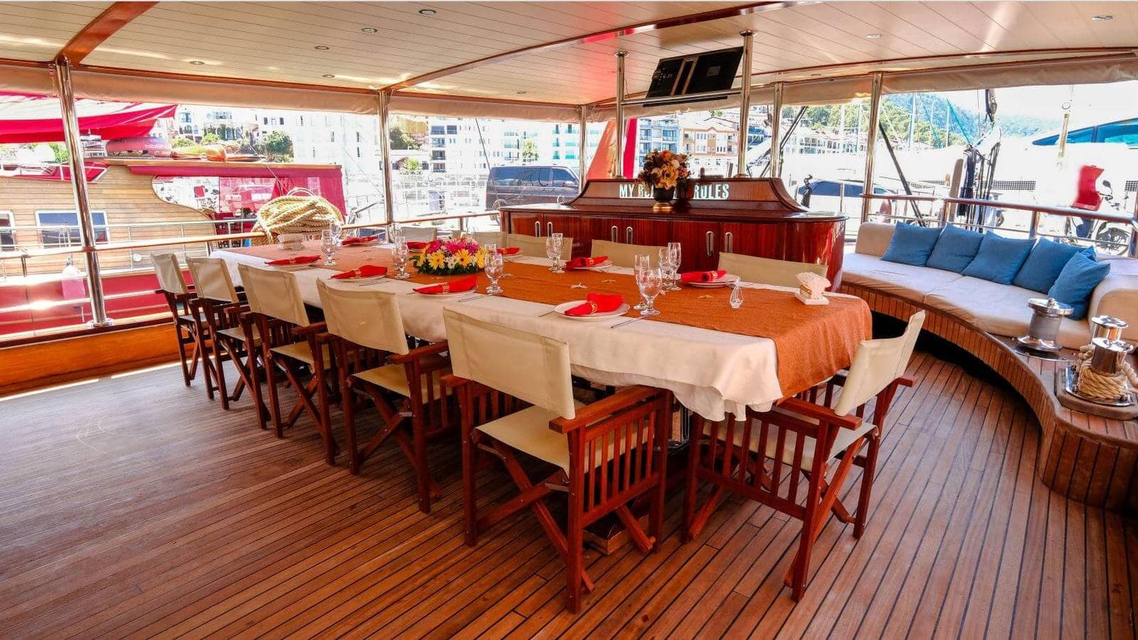Ada Deniz dining