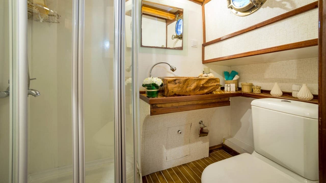 Adatepe 4 cabin
