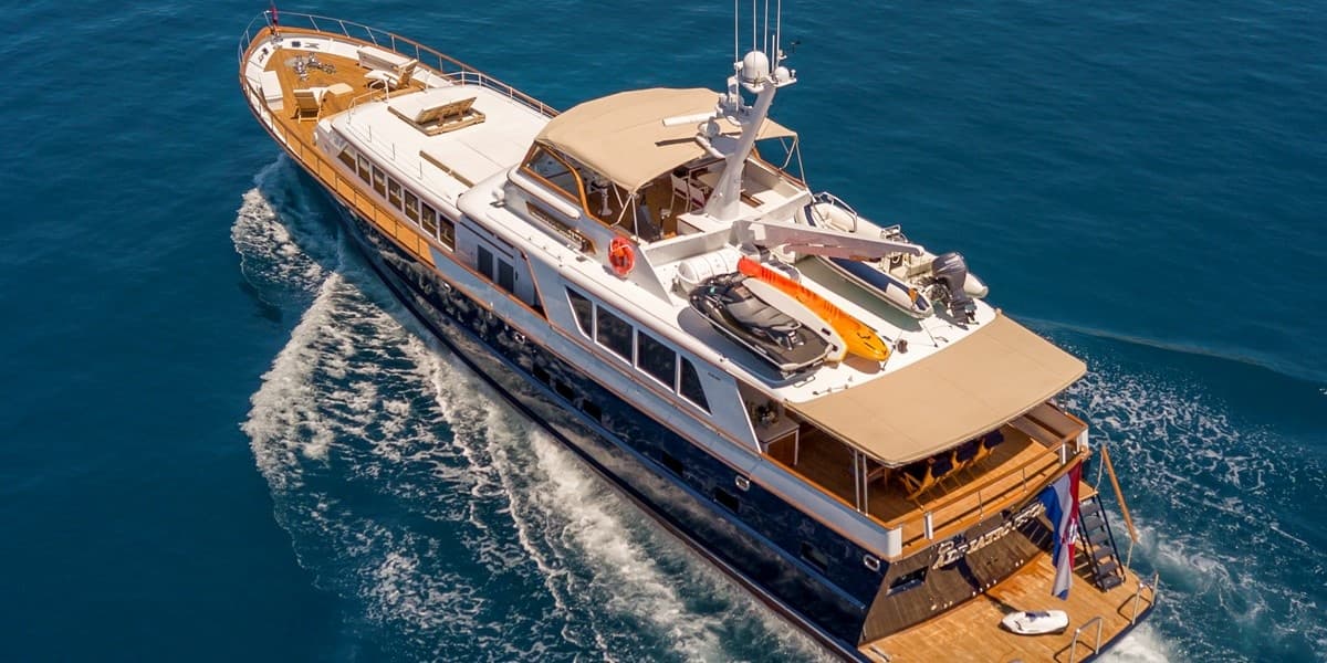 Adriatic Escape dining
