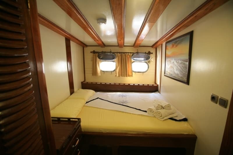Aegean Clipper cabin