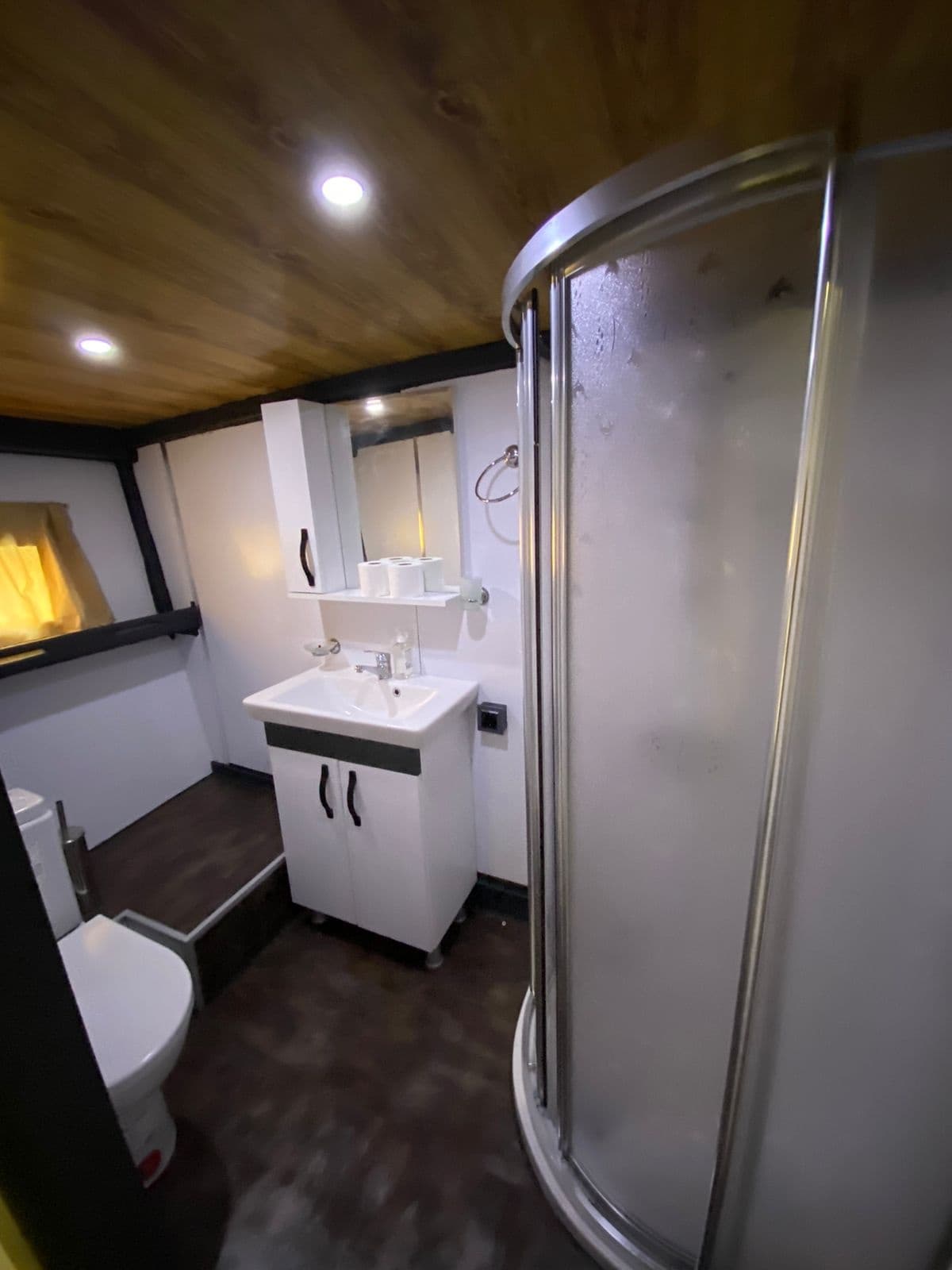 Aria cabin