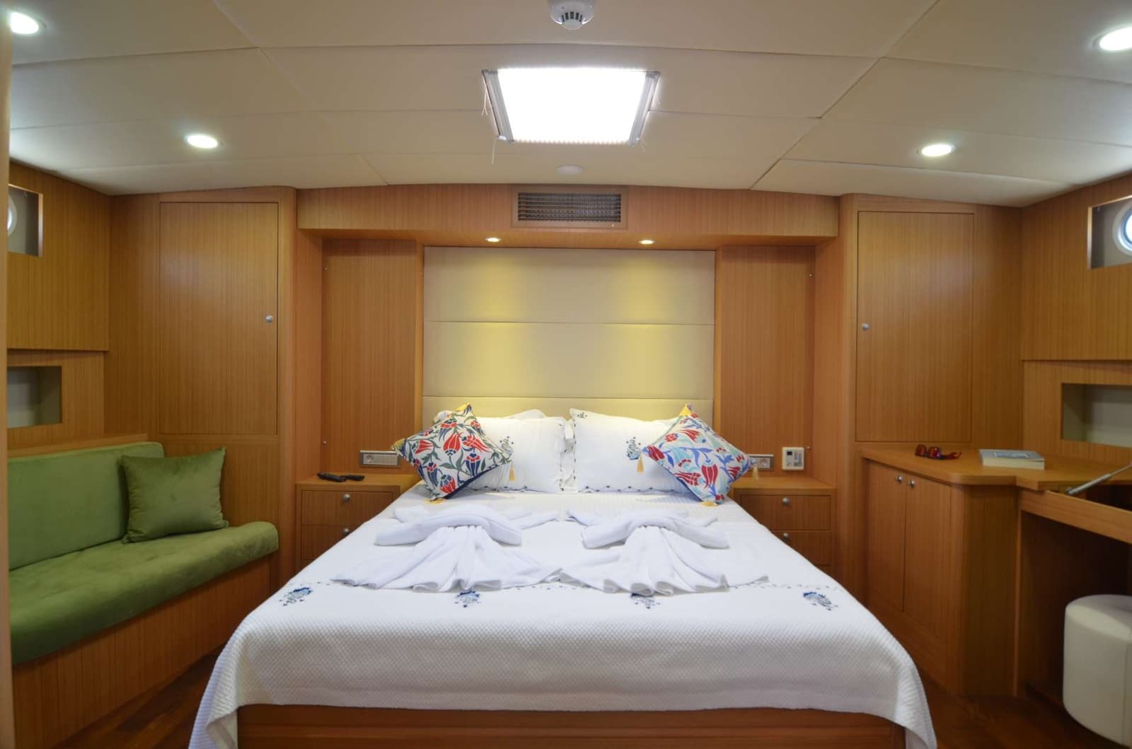 Artemis cabin