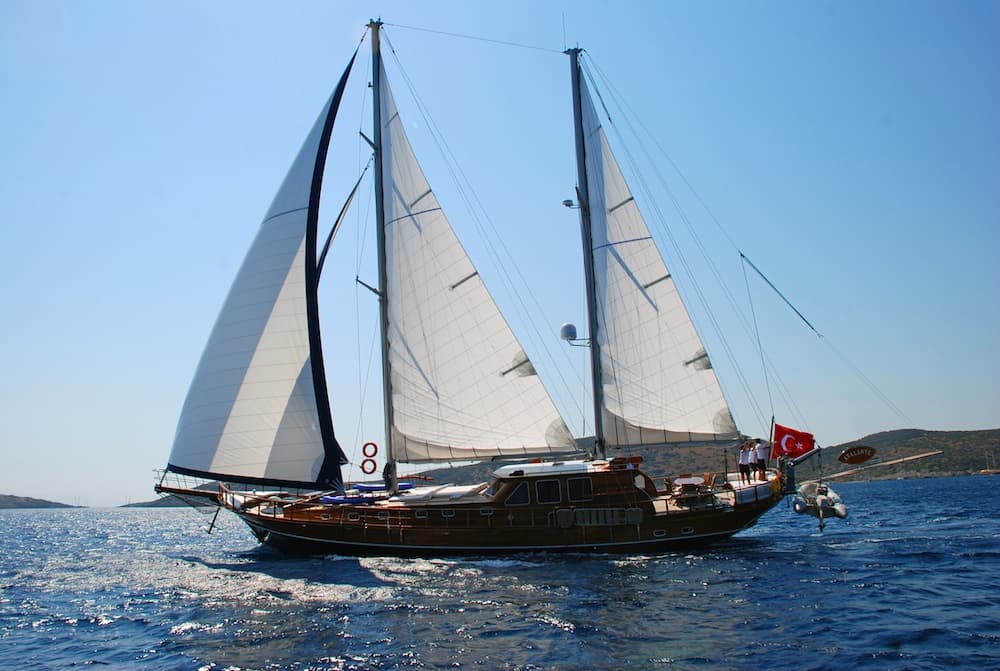 Atalante exterior
