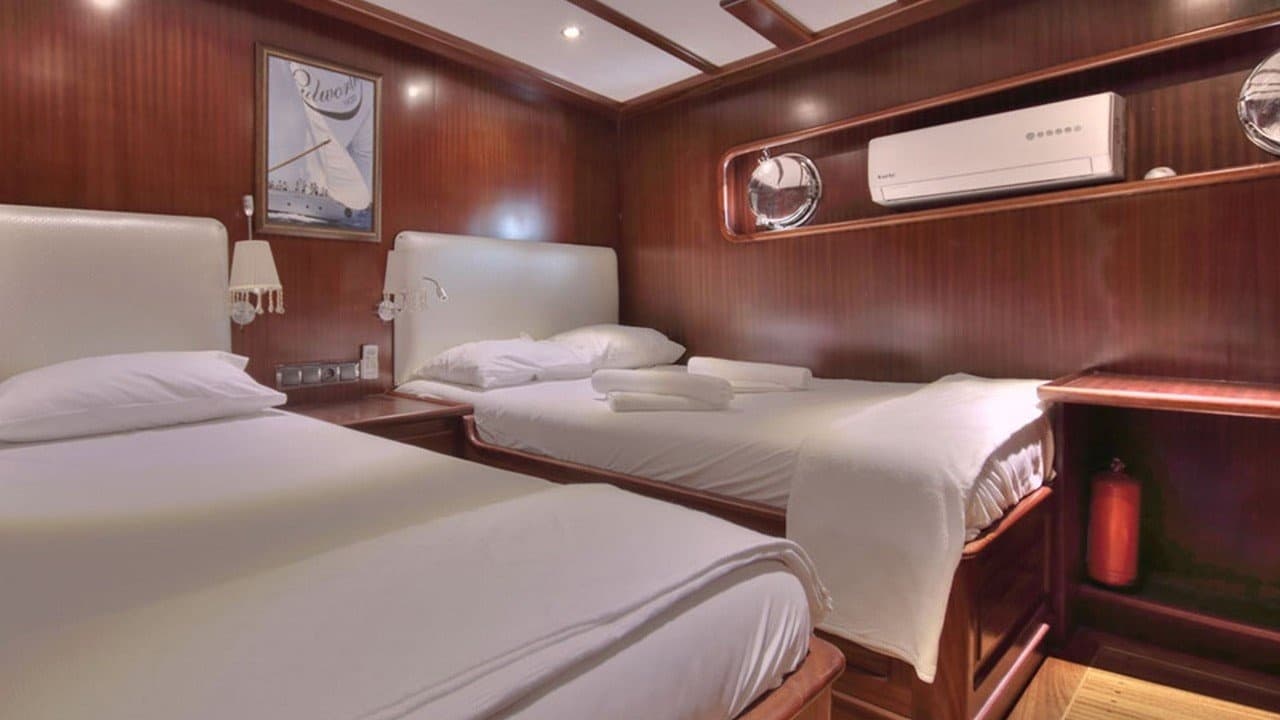 Baba Veli 9 interior
