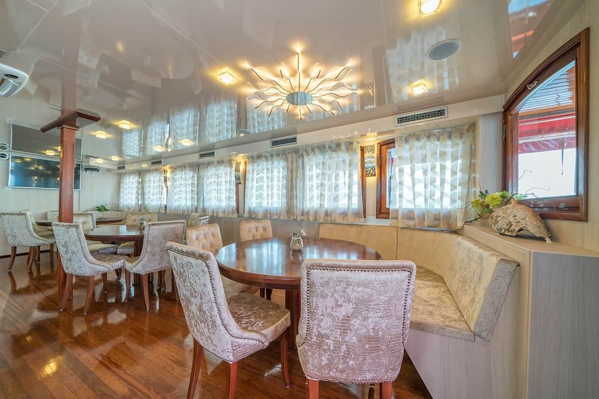 Barbara dining