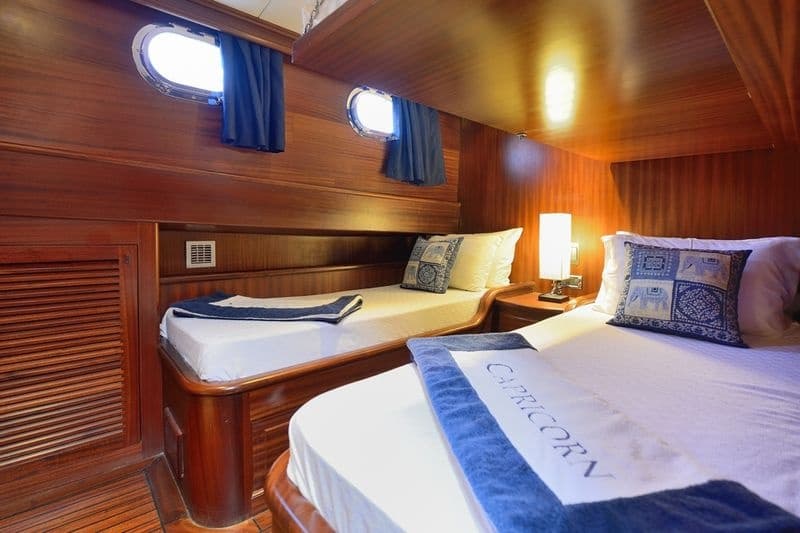 Capricorn 1 interior