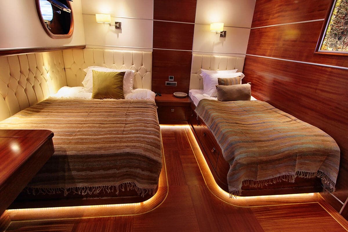Carpe Diem 5 interior