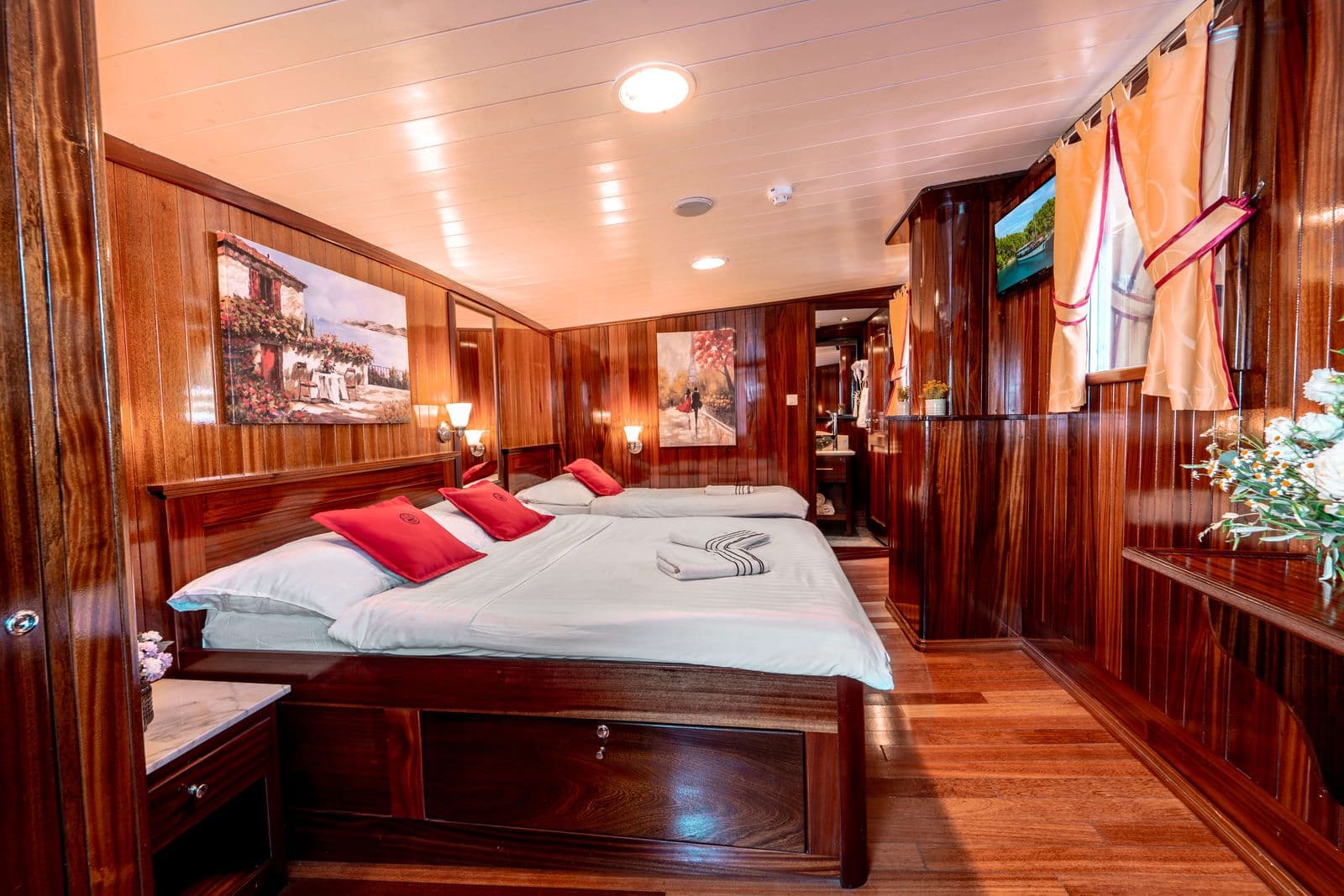 Cesarica cabin