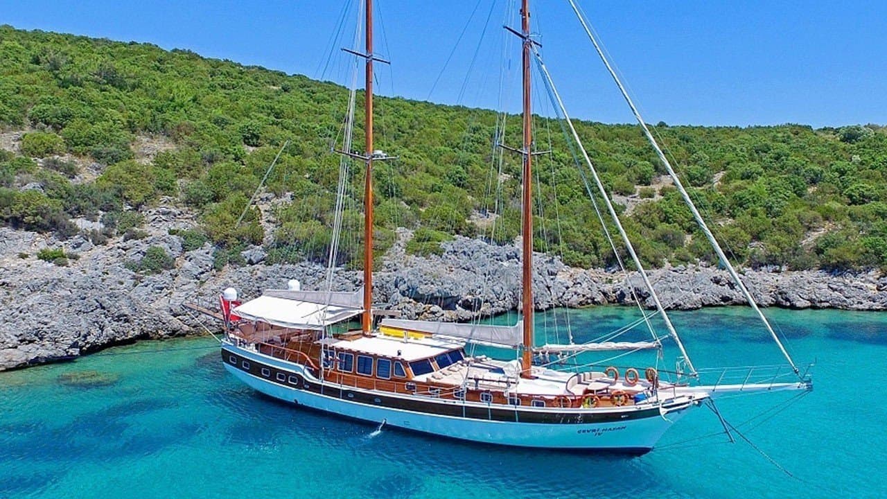 Cevri Hasan 4 exterior