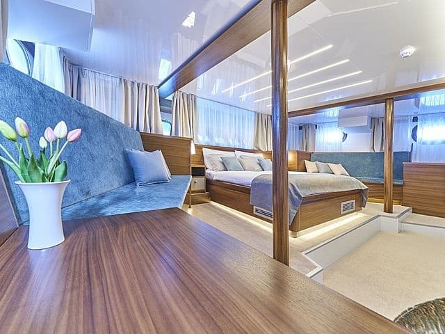 Corsario cabin