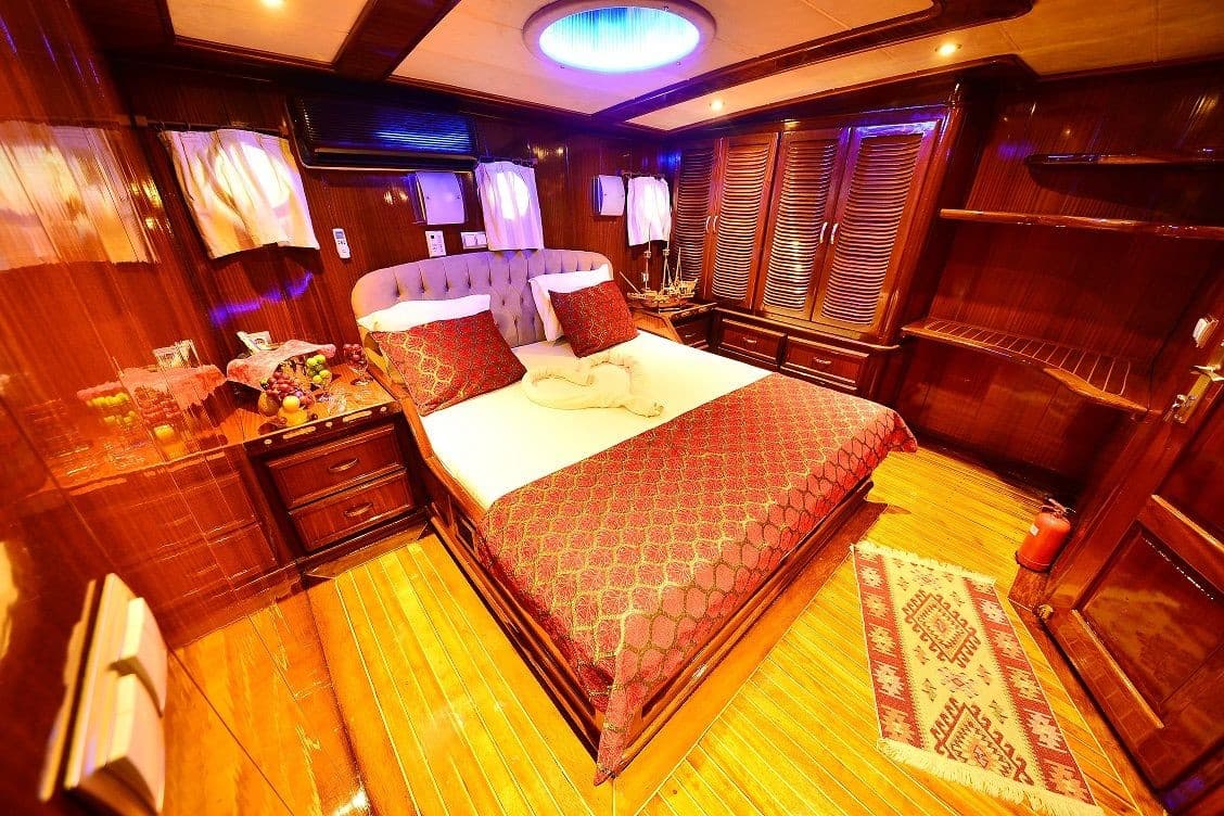 Deniz Felix Balina cabin