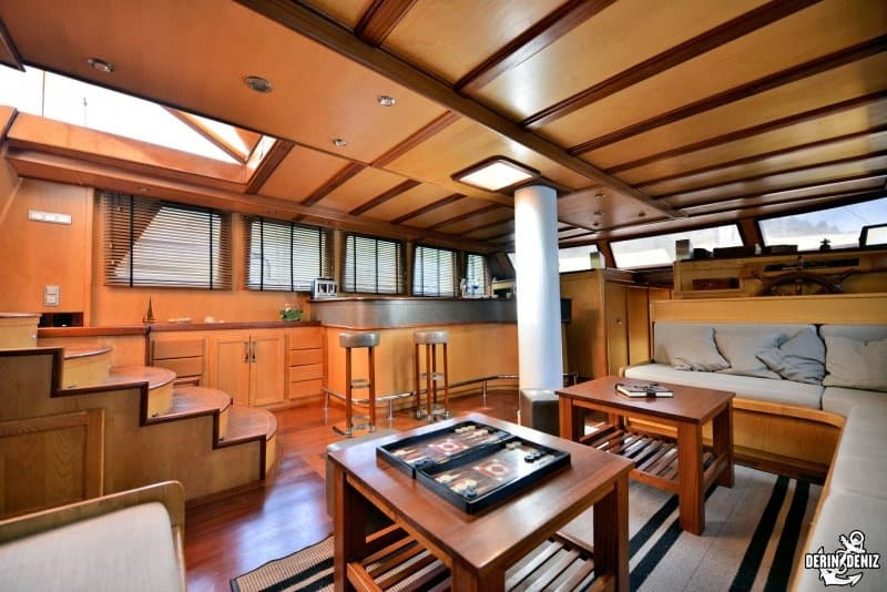 Derin Deniz cabin