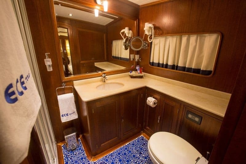 Ece Berrak cabin