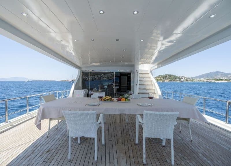 Esma Sultan interior