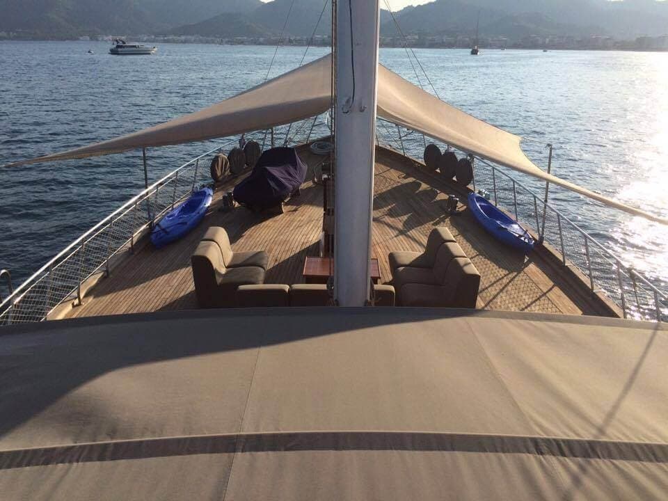 Fortuna 2 cabin