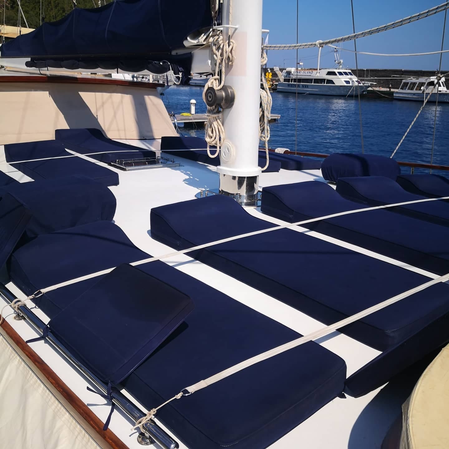 Gelidonya II deck
