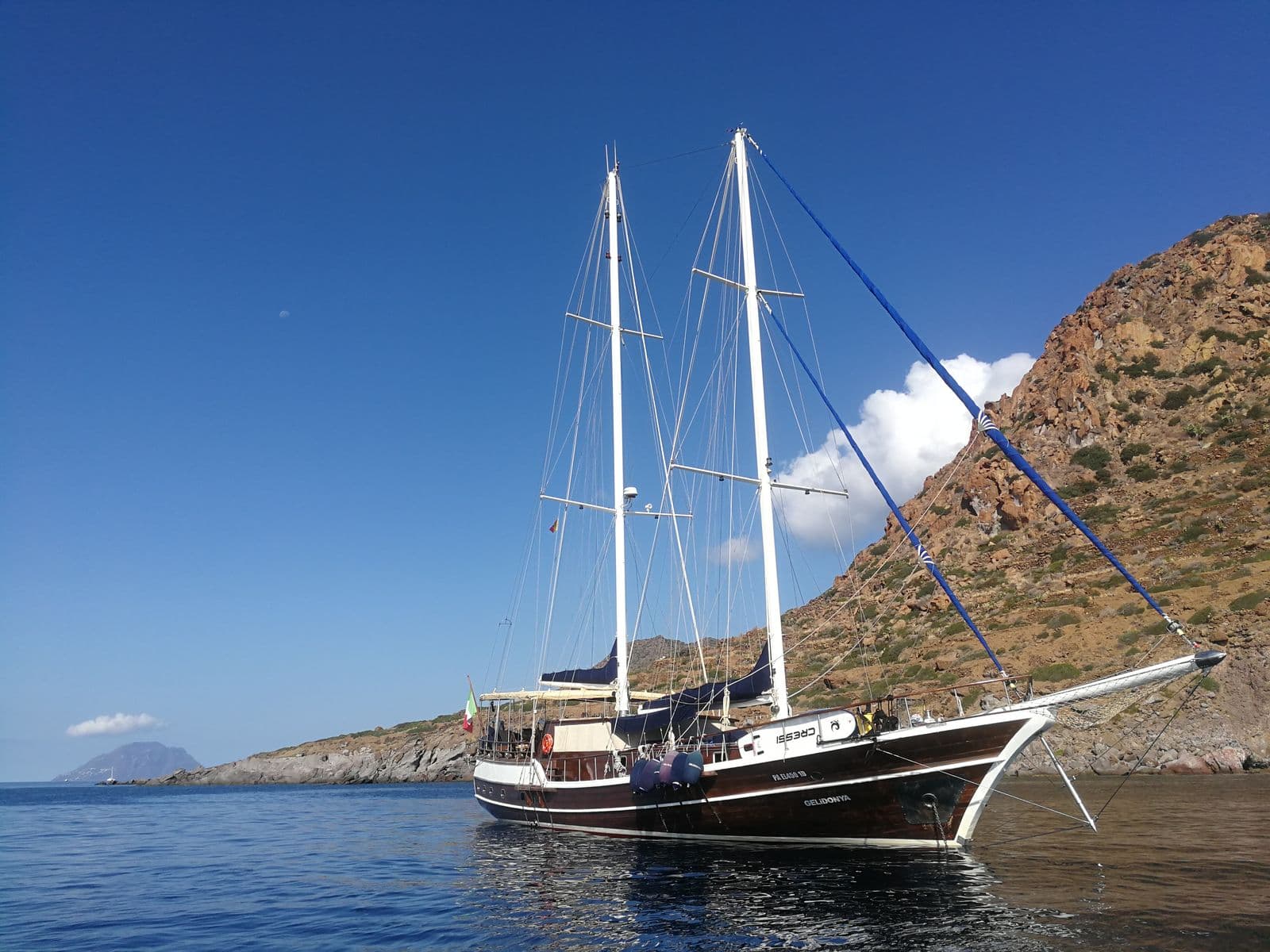 Gelidonya II exterior