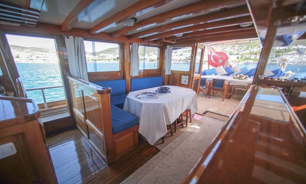 Gusto deck