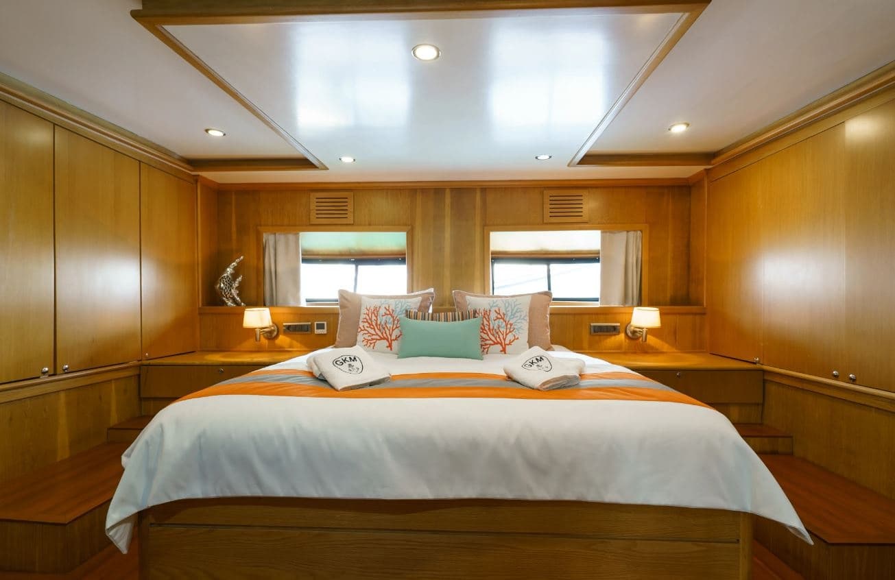 Happy Hours cabin