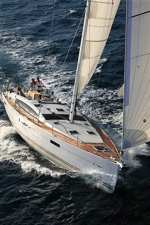 Jeanneau 53 interior