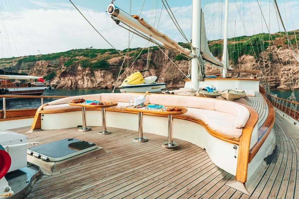 Kaya Guneri IV cabin