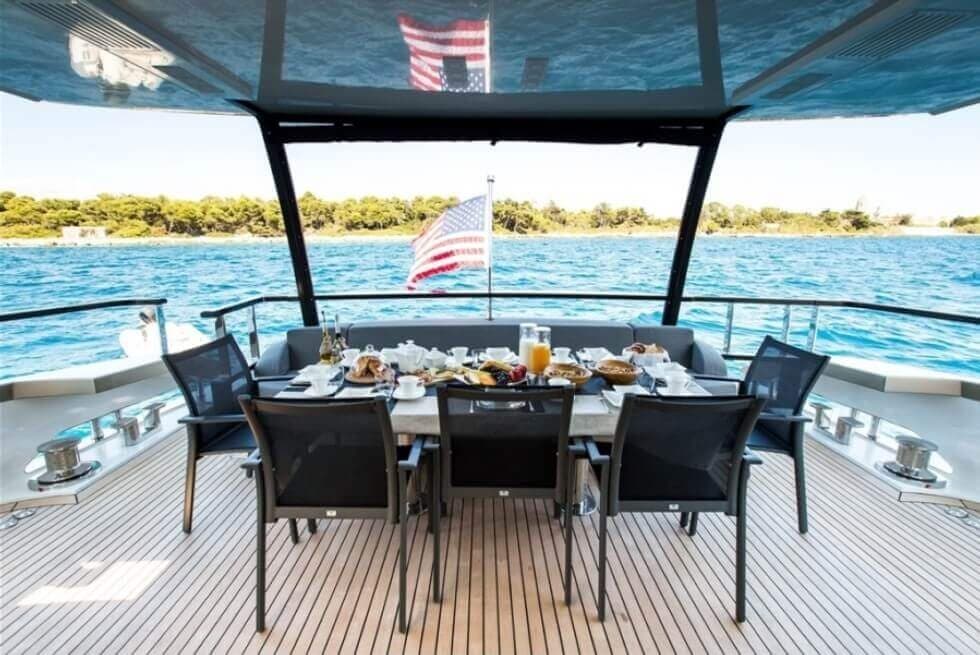 Keros Island cabin