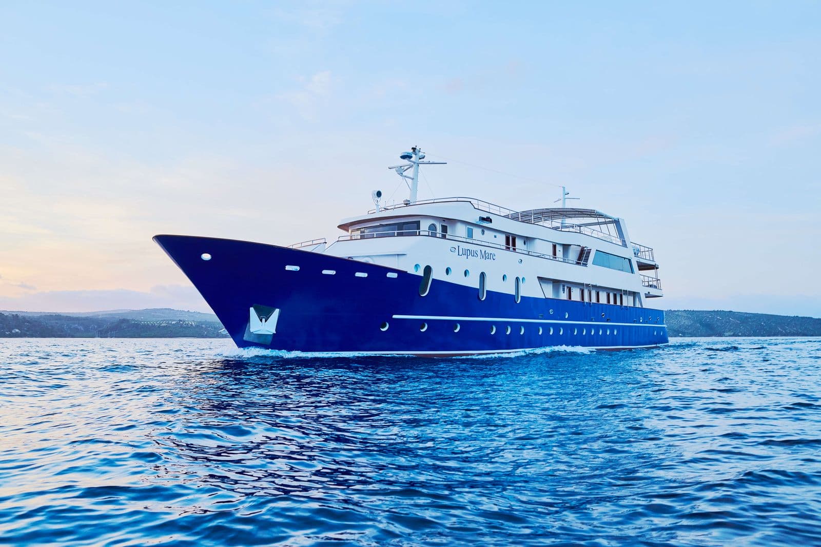 Lupus Mare exterior