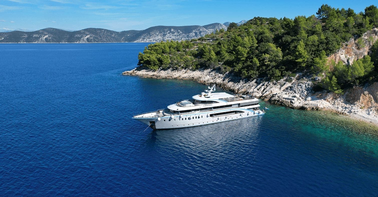 M/y Freedom exterior