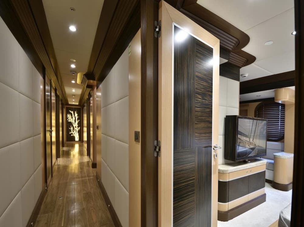 Meira cabin