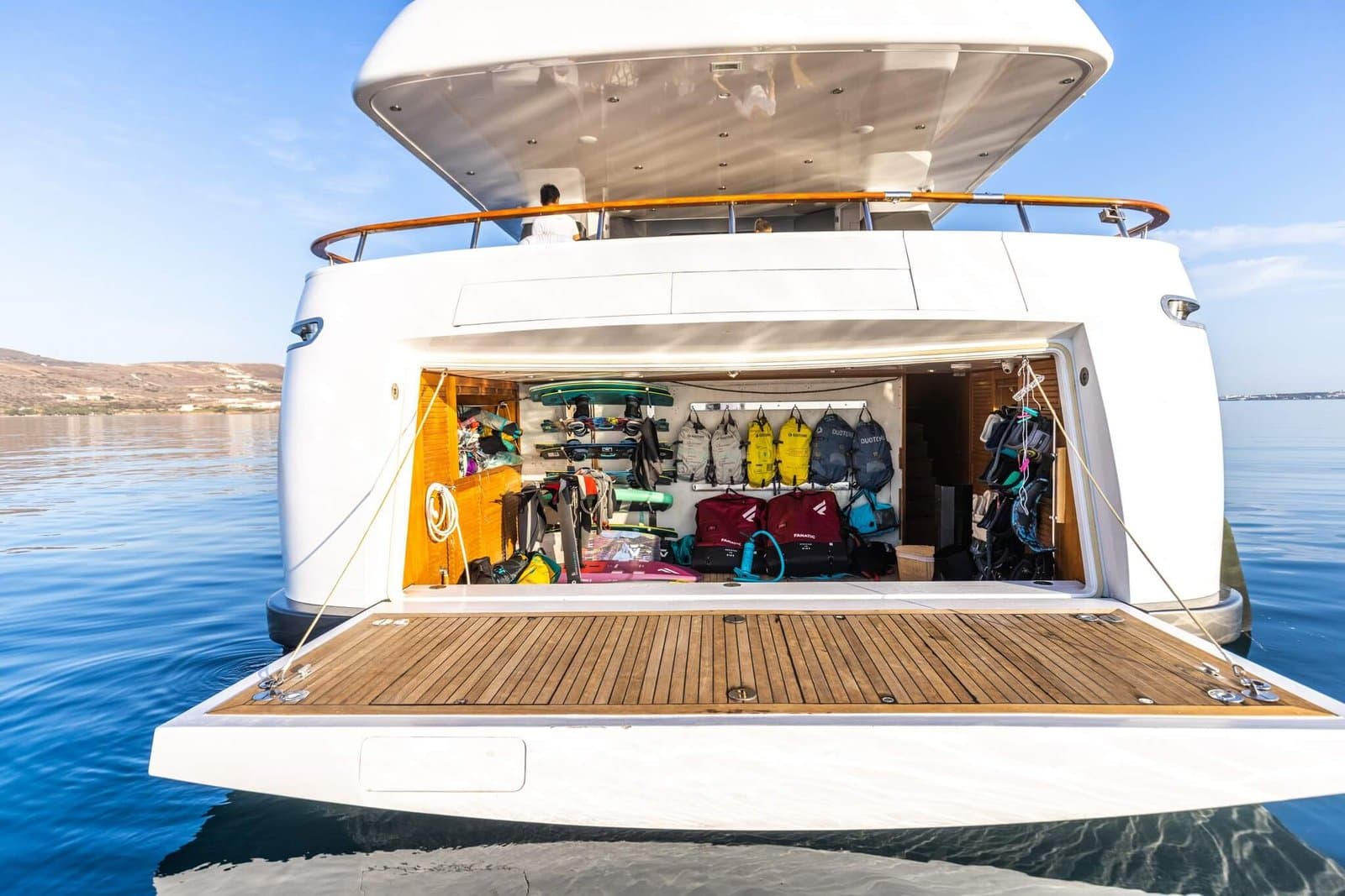 Mobius cabin
