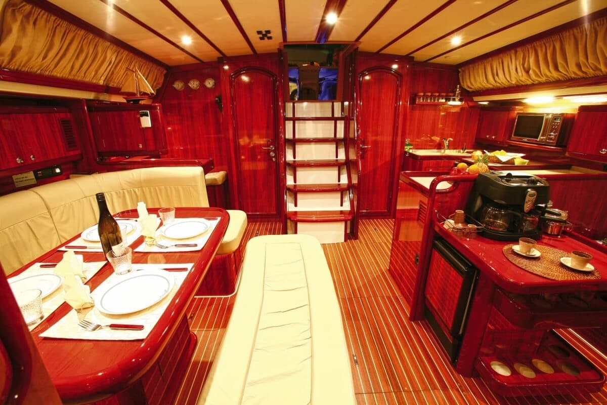 Mythos cabin