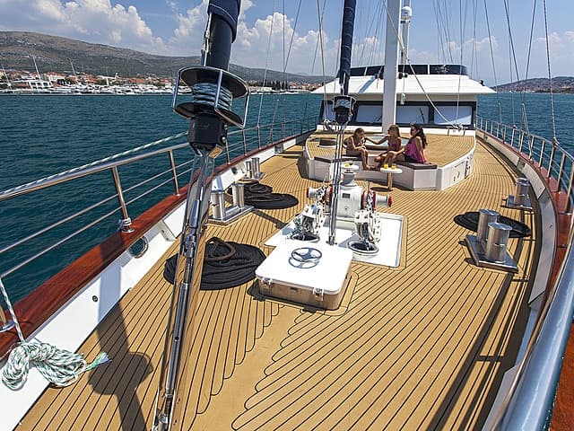 Navilux interior
